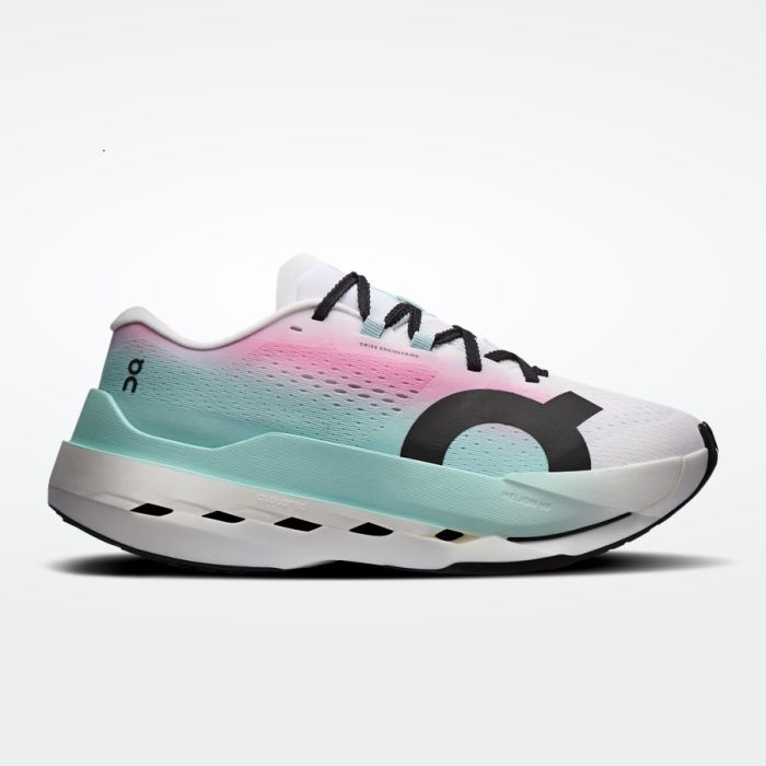 On Cloudboom Max Damen white celeste