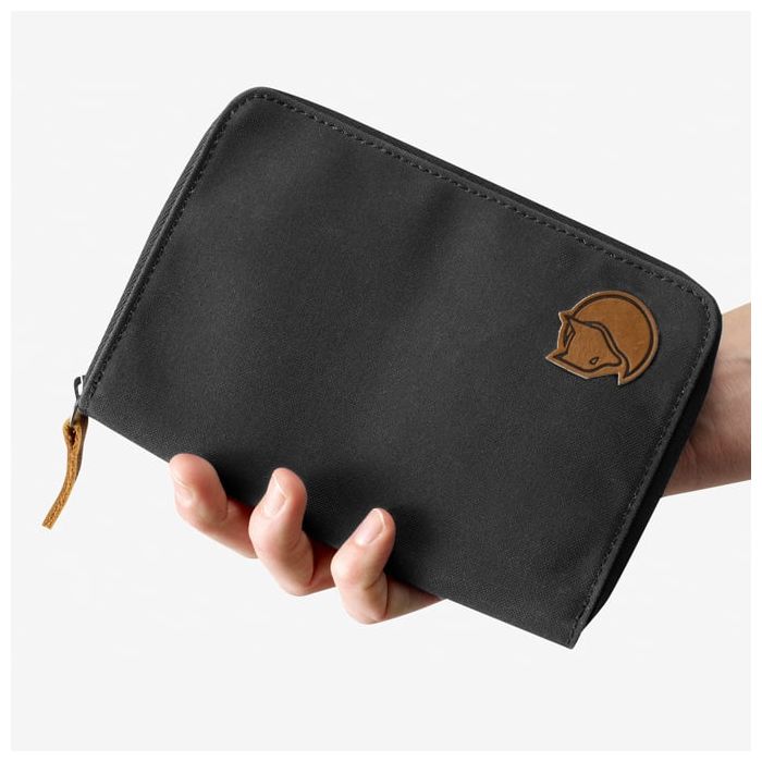 Fjäll Räven Passport Wallet grey