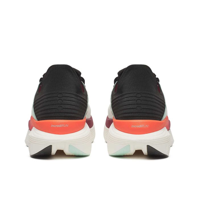 Saucony Endorphin Elite 2 Herren white / crimson