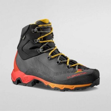 La Sportiva Aequilibrium Trek GTX Herren carbon